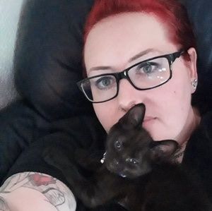 Meet your Posher, Nichole